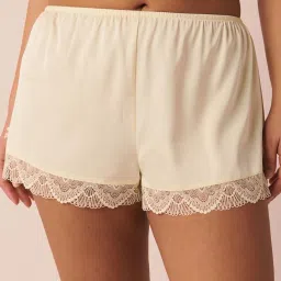 La Vie En Rose Cream Lace Work Shorts image 1