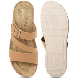 Inc.5 Women's Beige Casual Sandal image 3