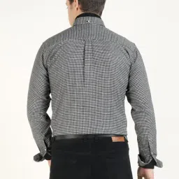 Hancock White and Black Cotton Slim Fit Checked Shirt image 2