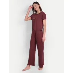 Bedtime Story Burgundy T-Shirt with Pyjama image 2