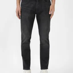 Wrangler Black Relaxed Fit Lightly Washed Jeans image 1