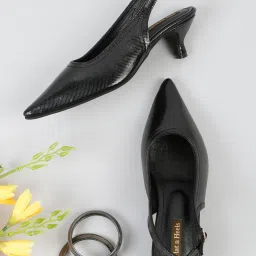 Flat N Heels Women's Black Back Strap Sandals image 1