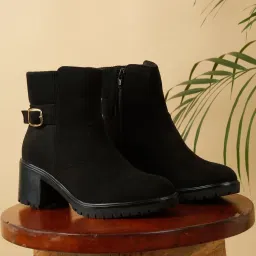 Flat N Heels Women's Black Casual Boots image 1