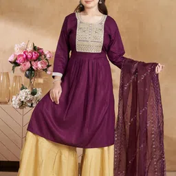 muhuratam Mom&Bae Women Maroon Kurtas-picture-37