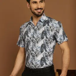Indian Needle Grey Regular Fit Printed Shirt-image-61