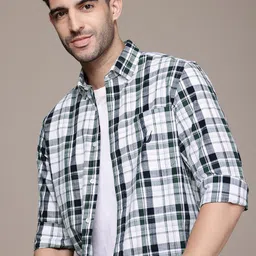 Nautica Classic Tartan Checks Button-Down Collar Pure Cotton Casual Shirt-picture-37