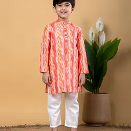 READIPRINT Chandheri Full Sleeves Bandhani Printed Kurta & Pyjama Set - Peach-image-67