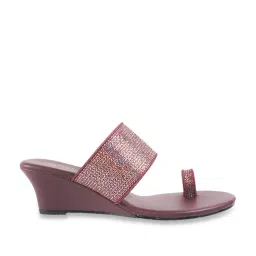 Metro Women's Maroon Toe Ring Wedges image 1