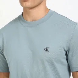 Calvin Klein Jeans Men Solid T-shirt image 5