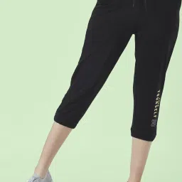 Ajile by Pantaloons Black Cotton Printed Capri image 1