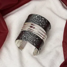 Teejh Pragati Black Cuffs Bracelet for Women image 1