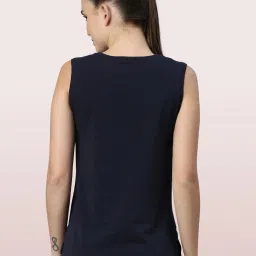 Enamor Navy Printed Crew T-Shirt image 2