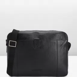 Hidesign Men BENNETT Textured Leather Messenger Bag-picture-35