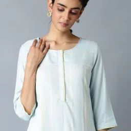 W Women Blue Geometric Print Rayon Straight Kurta image 5