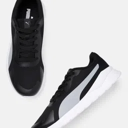 Puma Men Traverse Colourblocked Sneakers-image-2