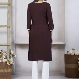 SHREE LAXMINARAYAN EXPORT Floral Embroidered Thread Work Straight Kurta image 3