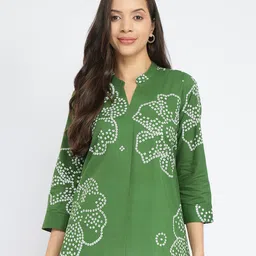Pink Fort Print Mandarin Collar Cotton Top-picture-24