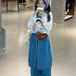 LULU & SKY Girls Wide Leg High-Rise Jeans image 2