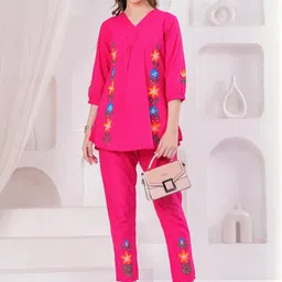 KALINI Embroidered V-Neck Pure Cotton Tunic With Trousers-picture-28