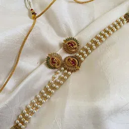 Anouk Gold-Plated Cubic Zirconia-Studded & Beaded Jewellery Set image 3