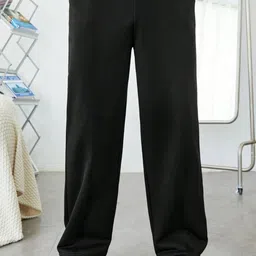 MaverIQ Men Relaxed Loose Fit Easy Wash Trouser image 3