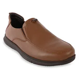 Regal Men Lightweight Slip-On Leather Loafers image 3
