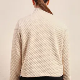 VERO MODA CURVE Women Quilted Jacket image 4