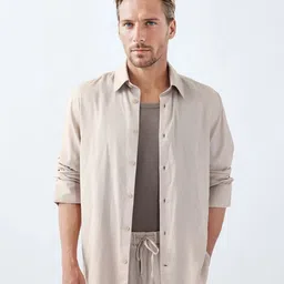 RARE RABBIT Men Comfort Boxy Fit Solid Spread Collar Casual Shirt-image-21