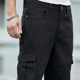 SZN Men Regular Fit High-Rise Cargo Styles Jeans image 4