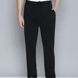 Levis Men Solid Pure Cotton Regular Trousers-image-8