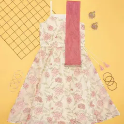 Akkriti by Pantaloons Girls Snow White Floral Lehenga Cholis image 1