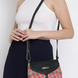 KLEIO PU Jacquard Saddle Sling Bag-picture-48