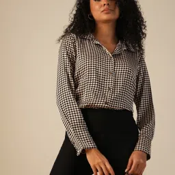 Globus White Polka Dot Shirt image 1