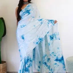 Saree Mall White Printed Sarees With Unstitched Blouse image 1