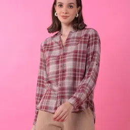 Crimsoune Club Brown Slim Fit Chequered casual shirts-image-94