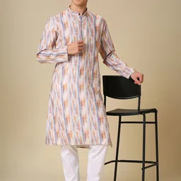 RAJUBHAI HARGOVINDAS Men Ethnic Motifs Printed Kurta with Churidar image 2