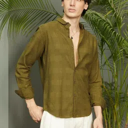 Campus Sutra Green Regular Fit Shirt image 1