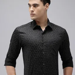 Arrow Pure Cotton Manhattan Slim Fit Ethnic Motifs Printed Formal Shirt-picture-35