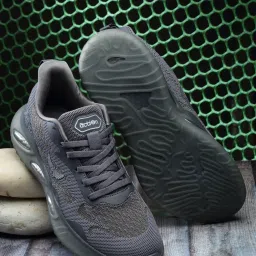 Action Men's Dark Grey Running Shoes image 1