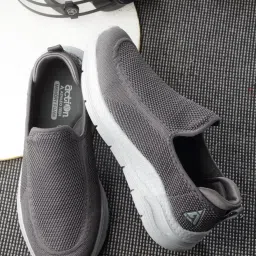 Action Men's Dark Grey Running Shoes image 1