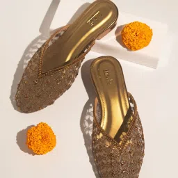 Inc.5 Women's Antique Gold Mule Shoes image 1