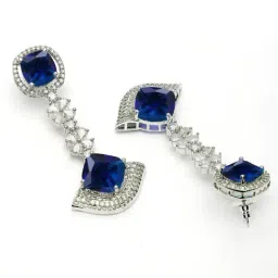 Karatcart Silver Blue Earrings for Women image 4