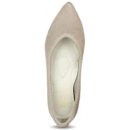 Inc.5 Women's Chikoo Casual Pumps image 3