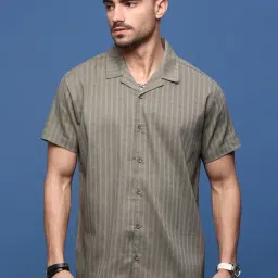 Showoff Olive Cotton Relaxed Fit Self Pattern Shirt-image-95