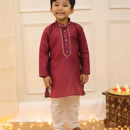KID1 Cotton Woven Full Sleeves Abstract Embroidered Kurta Pyjama Set - Maroon-picture-17