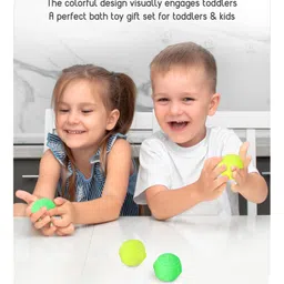 Babyhug Bath In Style Squeezy Toy Set Balls Pack of 4 - Green Yellow image 4