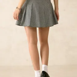 VIRGIO White Flared Fit Checked Skirt image 2