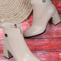 Ronnie Grey Women's Beige Casual Booties image 1