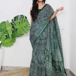 Satrani Green Cotton Printed Saree With Unstitched Blouse image 1