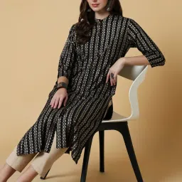 showoffff SHOWOFF Black Printed Straight Kurta image 1